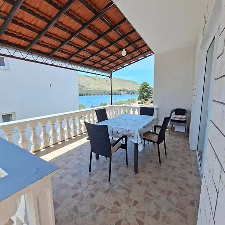 Olive Paradise Apartman *